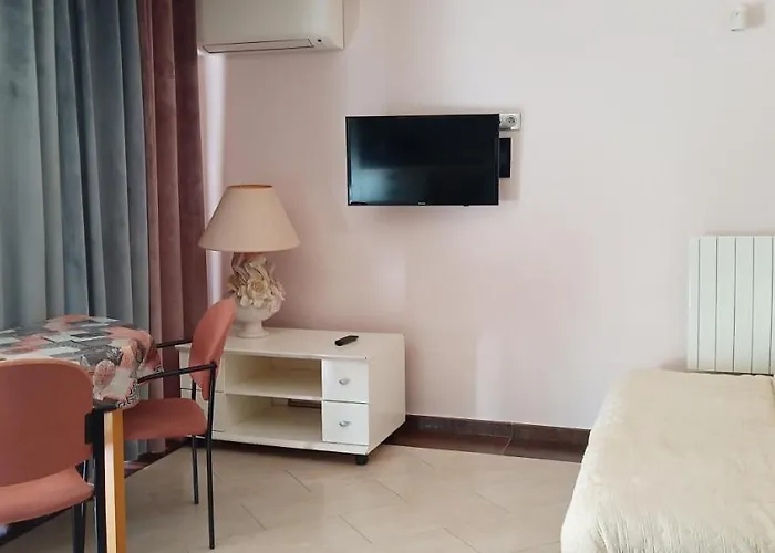 Appartement Avec Jardin