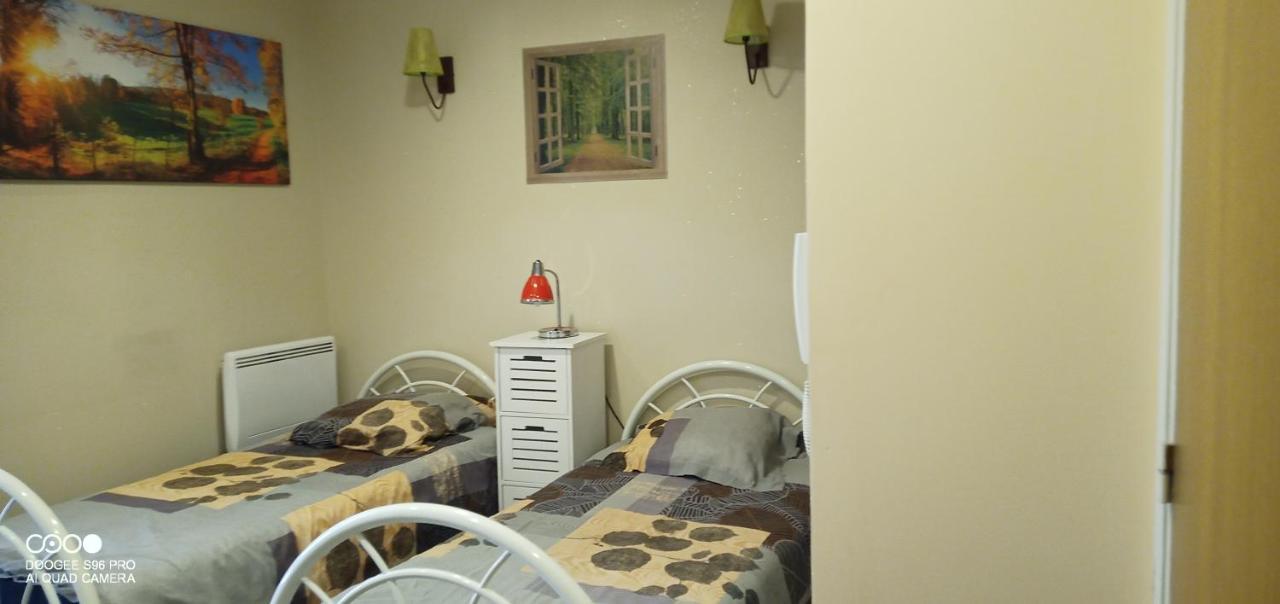 Avec Jardin Apartment *
